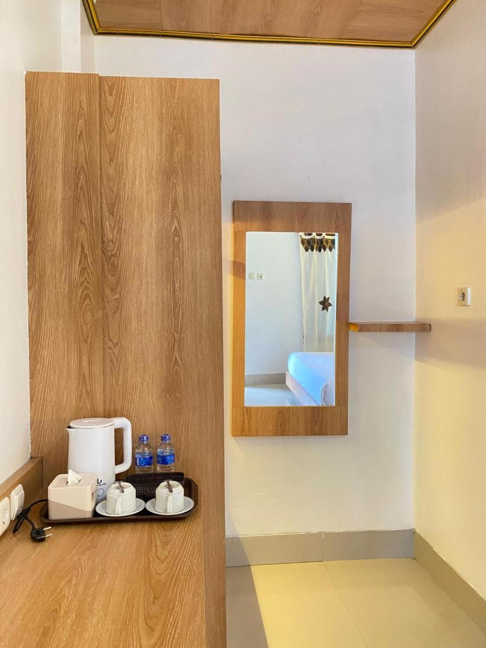 Hotel Wijaya Family 2 Kalasan Phòng bức ảnh