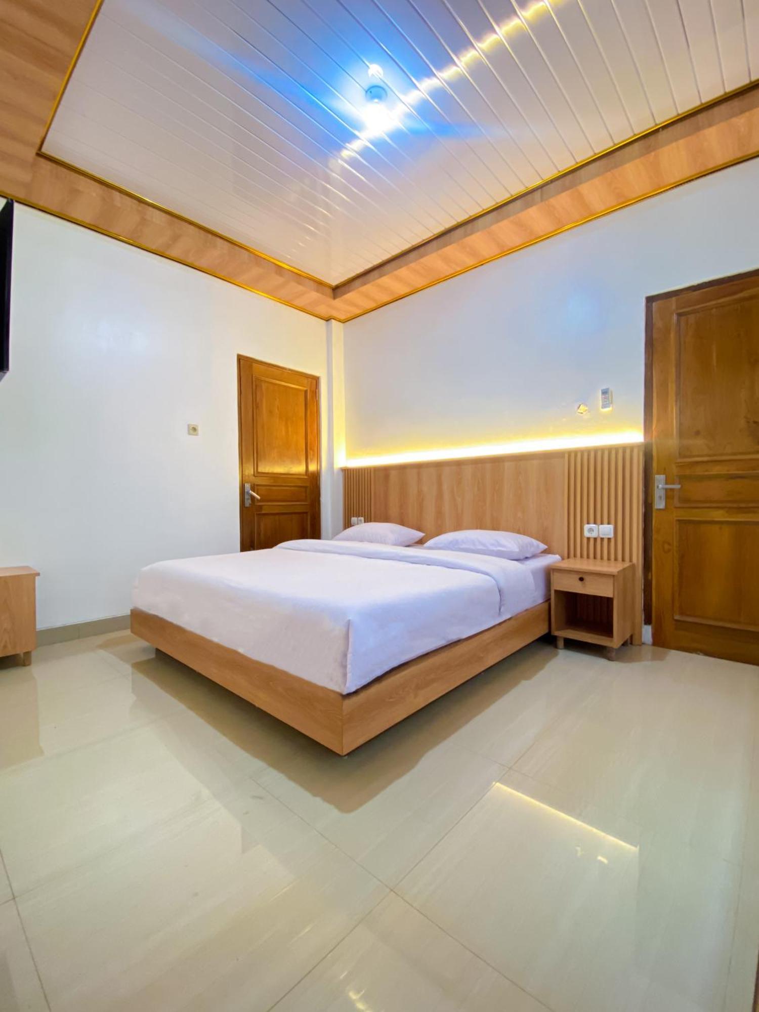Hotel Wijaya Family 2 Kalasan Phòng bức ảnh