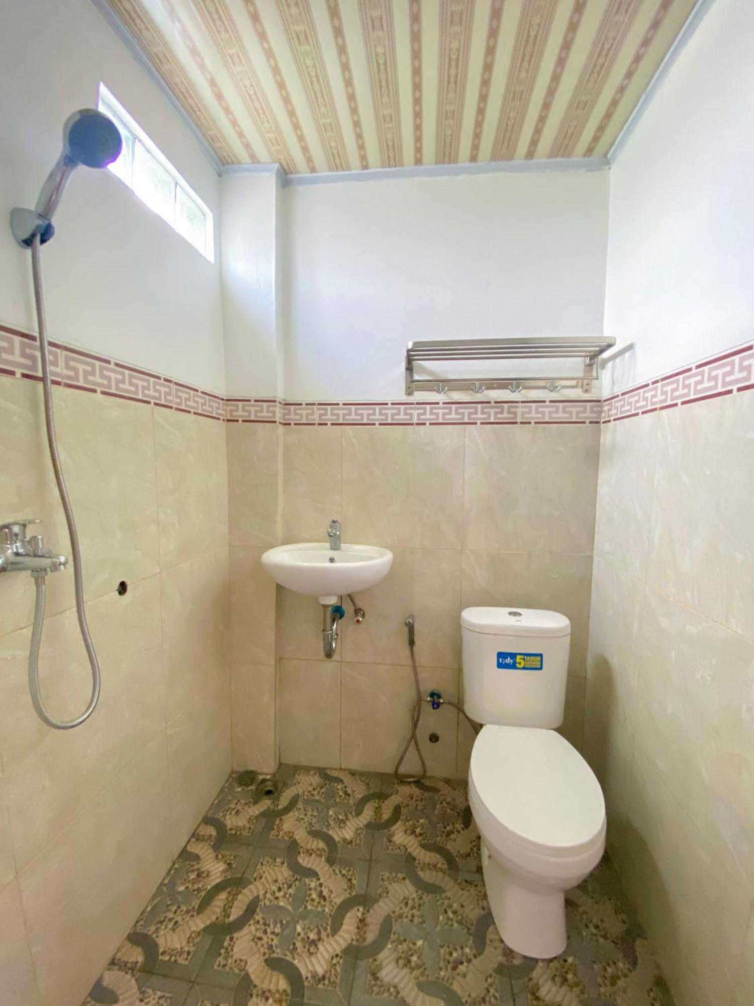Hotel Wijaya Family 2 Kalasan Ngoại thất bức ảnh